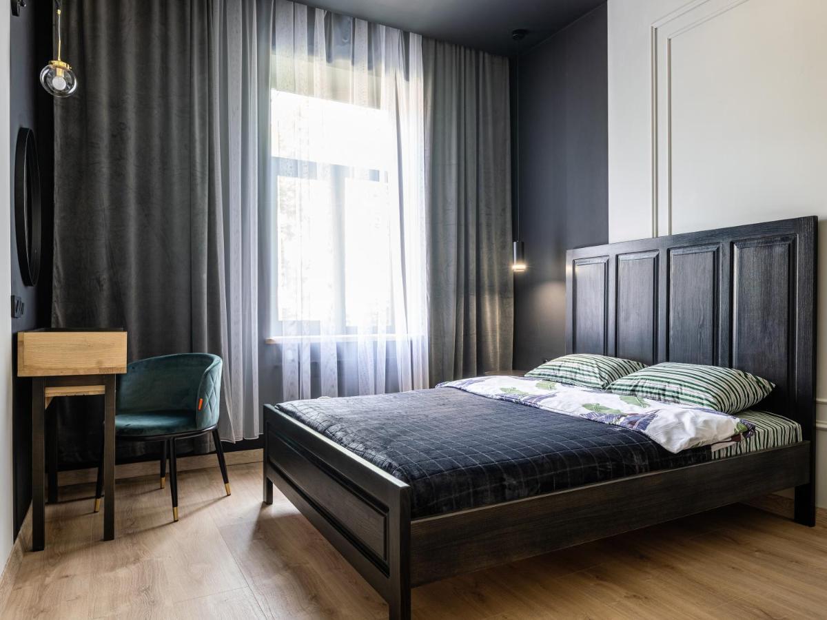 Modern Apartment Lviv Exterior foto